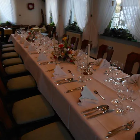 - Restaurant Haus Von Der Heyde Hotel *