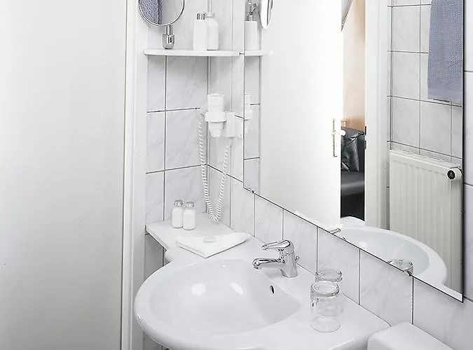 - Restaurant Haus Von Der Heyde Hotel Iserlohn